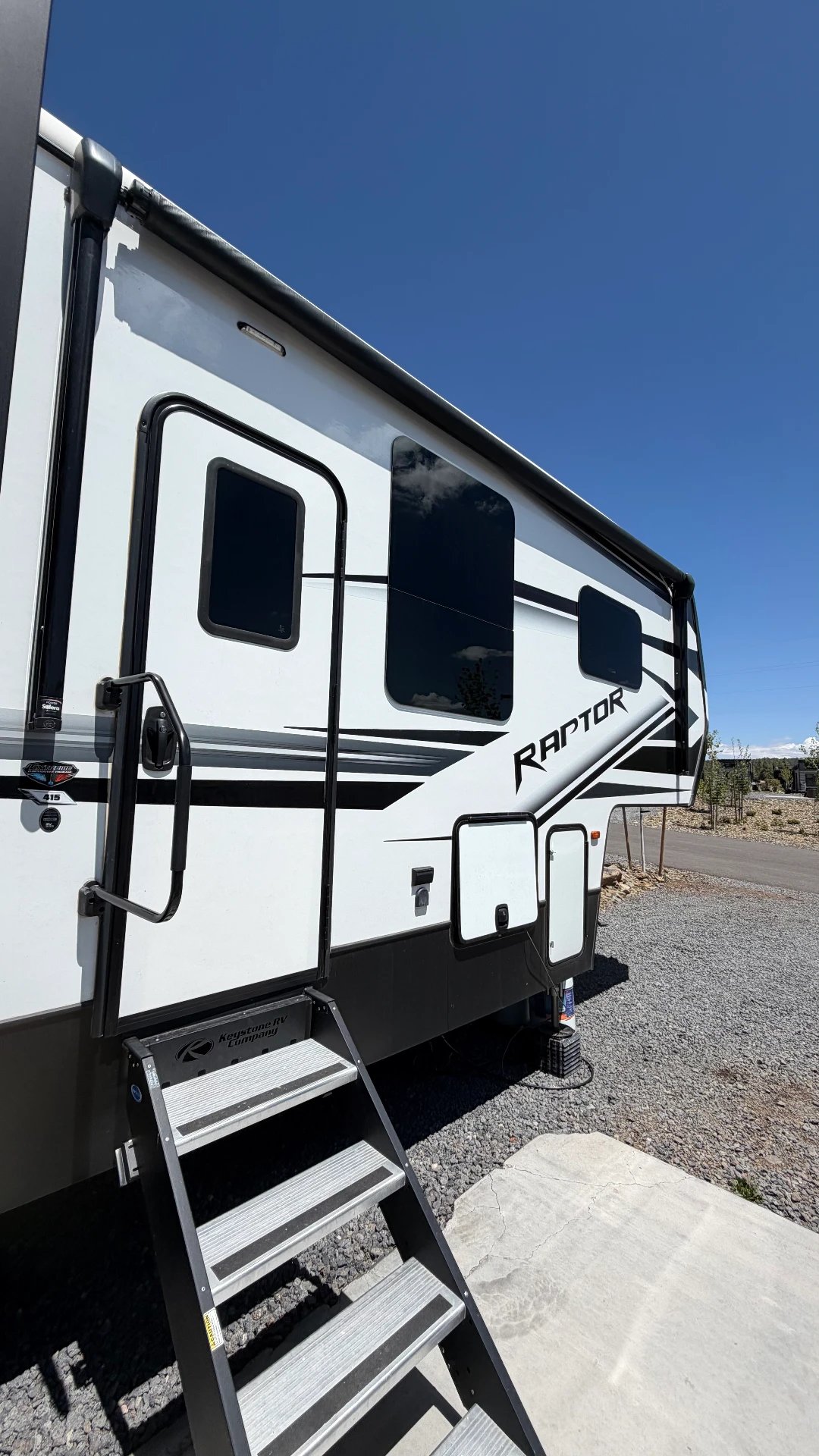 Keystone Raptor RV exterior wash