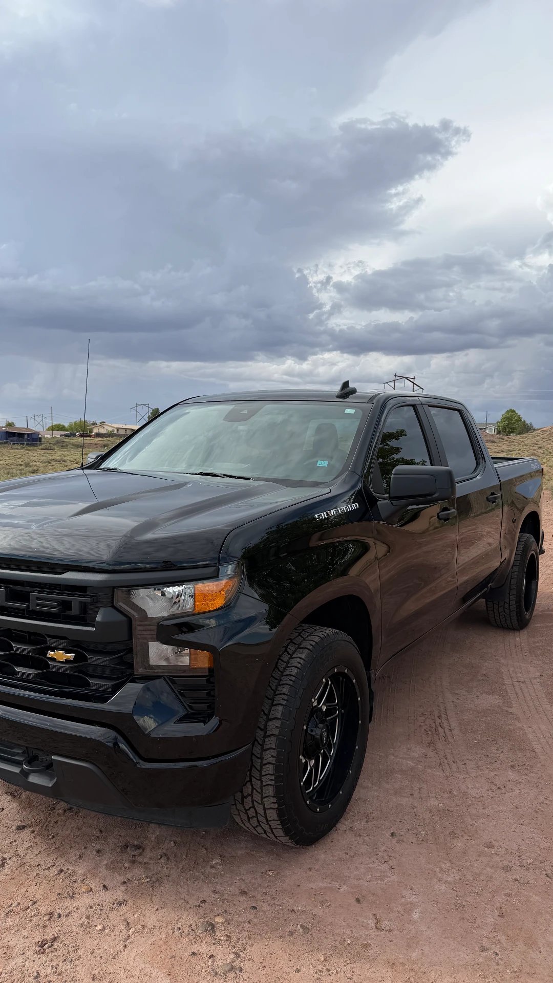 Black Silverado side shine
