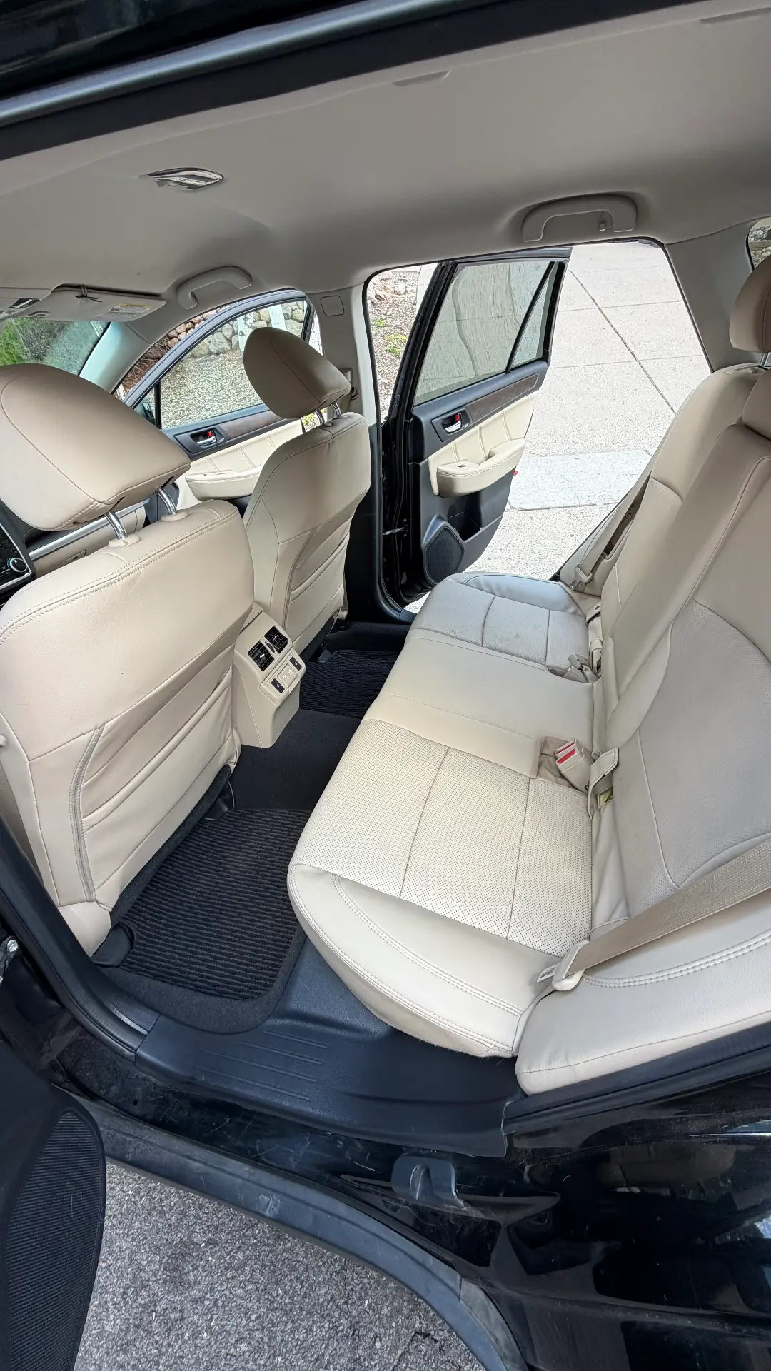 Subaru Outback rear seats after detail