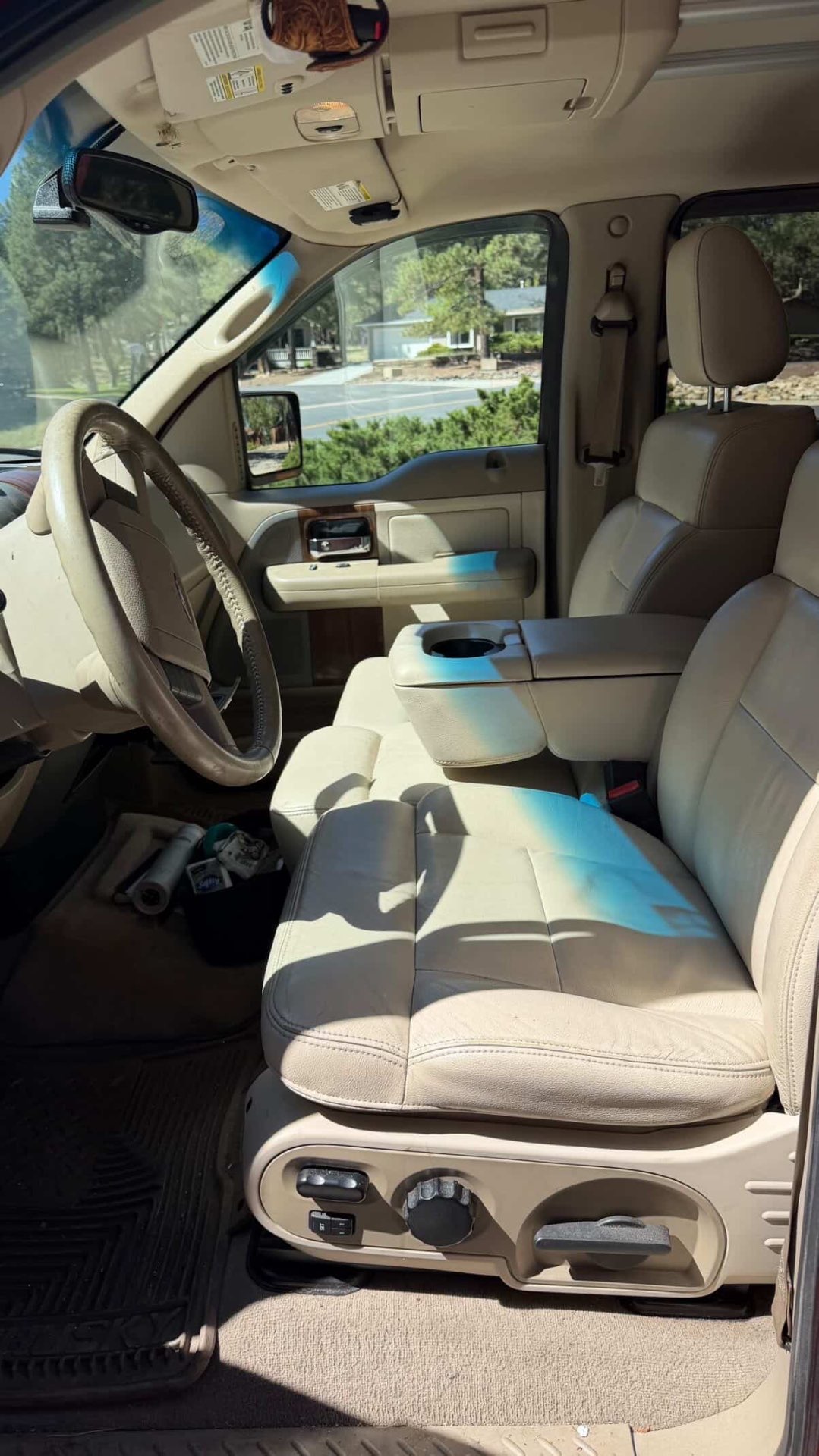 Driver seat before detailing